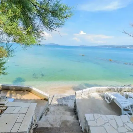 Beachfront Mihovil Villa